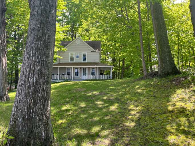 Vacation Rental Home with Wraparound Porch and Amazing Sunset Views