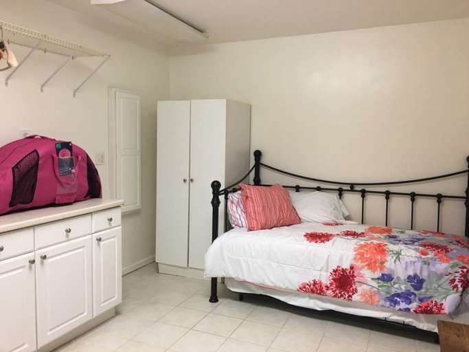 washer with futon for extra sleeping